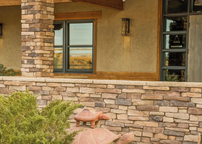 Marble Canyon Hotel 3*